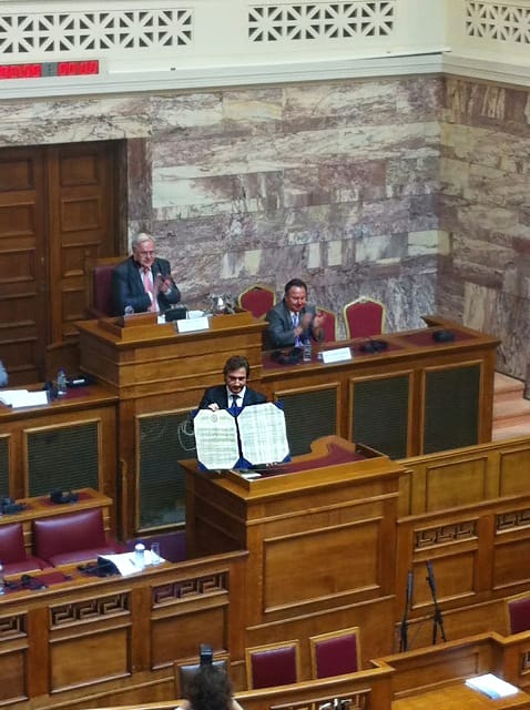 vouli7